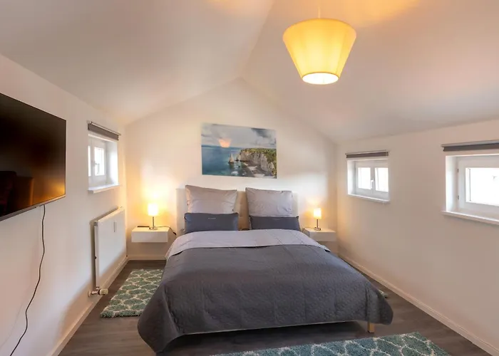 Sweethome - Maisonette Apartment, Parkplatz, Wifi, Naehe Zentrum Apartman