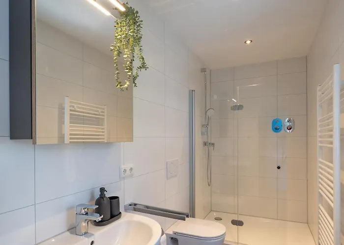 Sweethome - Maisonette Apartment, Parkplatz, Wifi, Naehe Zentrum * Fürstenfeldbruck