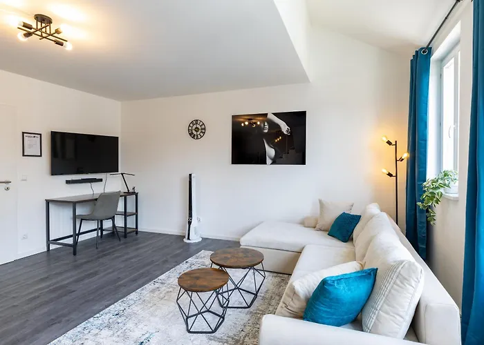 Sweethome - Maisonette Apartment, Parkplatz, Wifi, Naehe Zentrum Apartman Fürstenfeldbruck