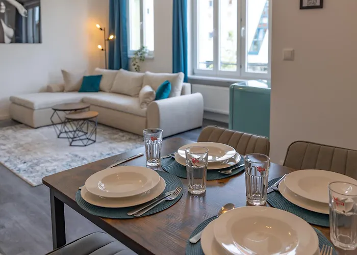 Apartman Sweethome - Maisonette Apartment, Parkplatz, Wifi, Naehe Zentrum Fürstenfeldbruck