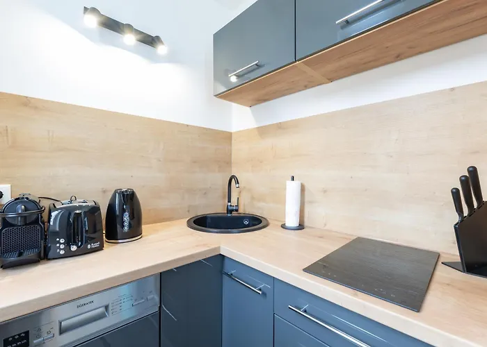 Sweethome - Maisonette Apartment, Parkplatz, Wifi, Naehe Zentrum Fürstenfeldbruck