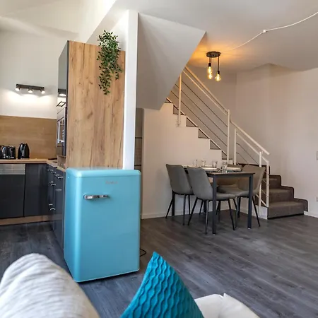 Апартаменты Sweethome - Maisonette Apartment, Parkplatz, Wifi, Naehe Zentrum *