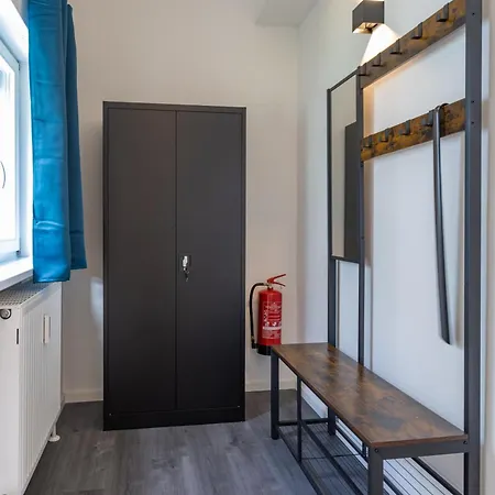 Апартаменты Sweethome - Maisonette Apartment, Parkplatz, Wifi, Naehe Zentrum Фюрстенфельдбрукк