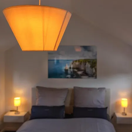 Sweethome - Maisonette Apartment, Parkplatz, Wifi, Naehe Zentrum Фюрстенфельдбрукк