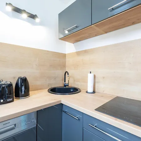 Sweethome - Maisonette Apartment, Parkplatz, Wifi, Naehe Zentrum Фюрстенфельдбрукк