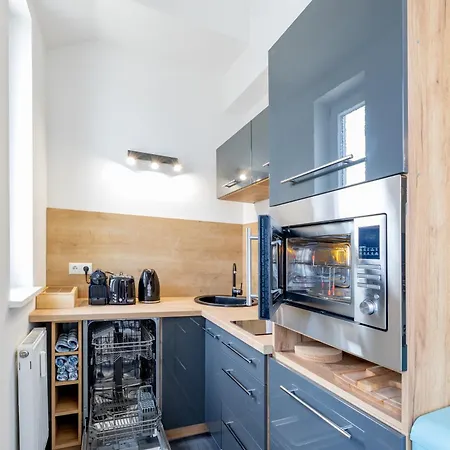 Sweethome - Maisonette Apartment, Parkplatz, Wifi, Naehe Zentrum *